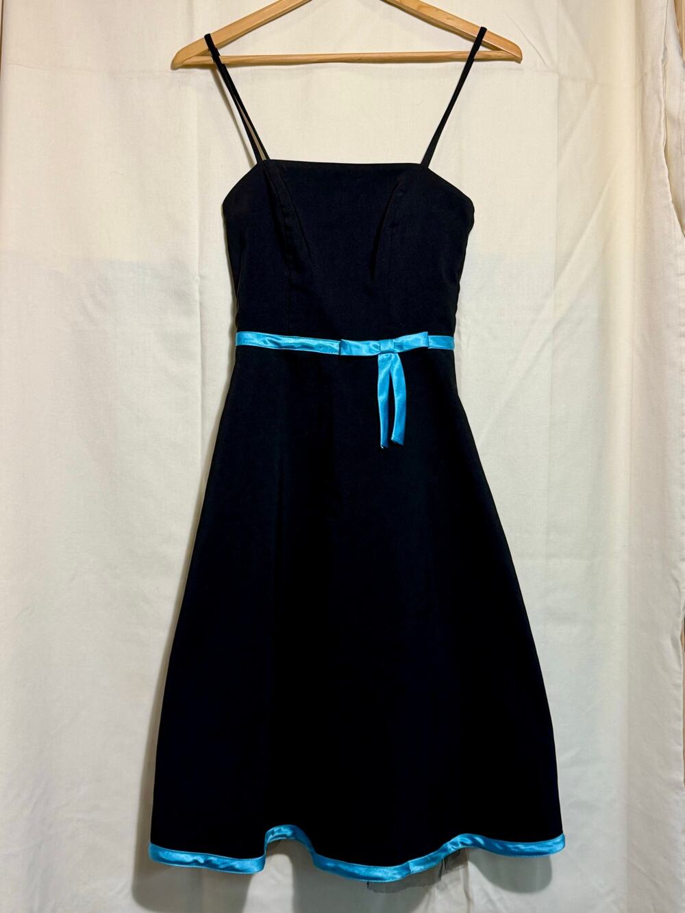 Byer Too! Vintage Black Dress Womans Size 3.